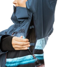 686 Women's GLCR Mantra Insulated Jacket -SnowLine Outfitters Shop 686 womens glcr mantra insulated jacket 3